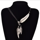 K-FASHION VINTAGE FEATHER STYLE PENDANT